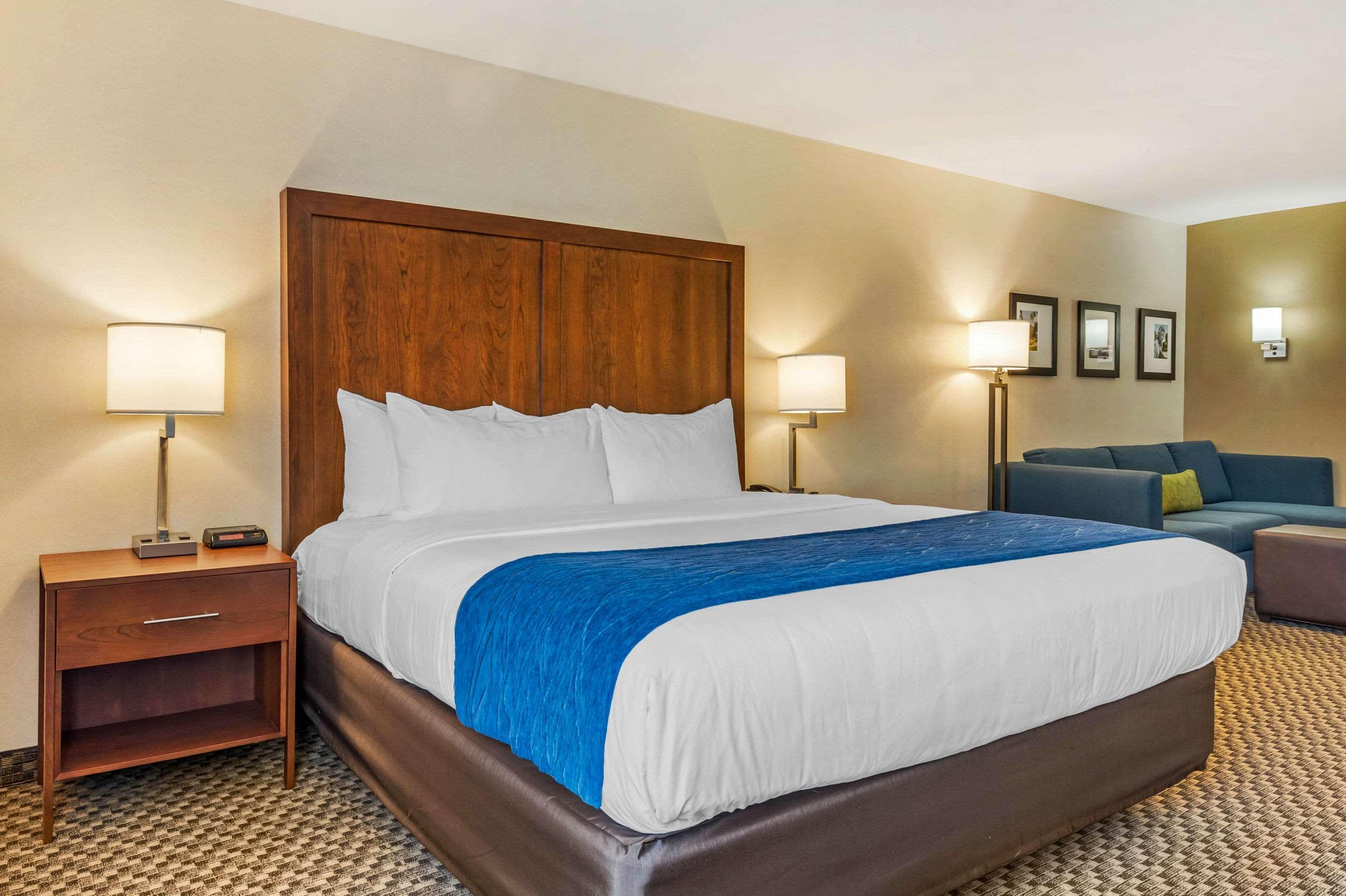 Comfort Inn & Suites Near Route 66 Lincoln Kültér fotó
