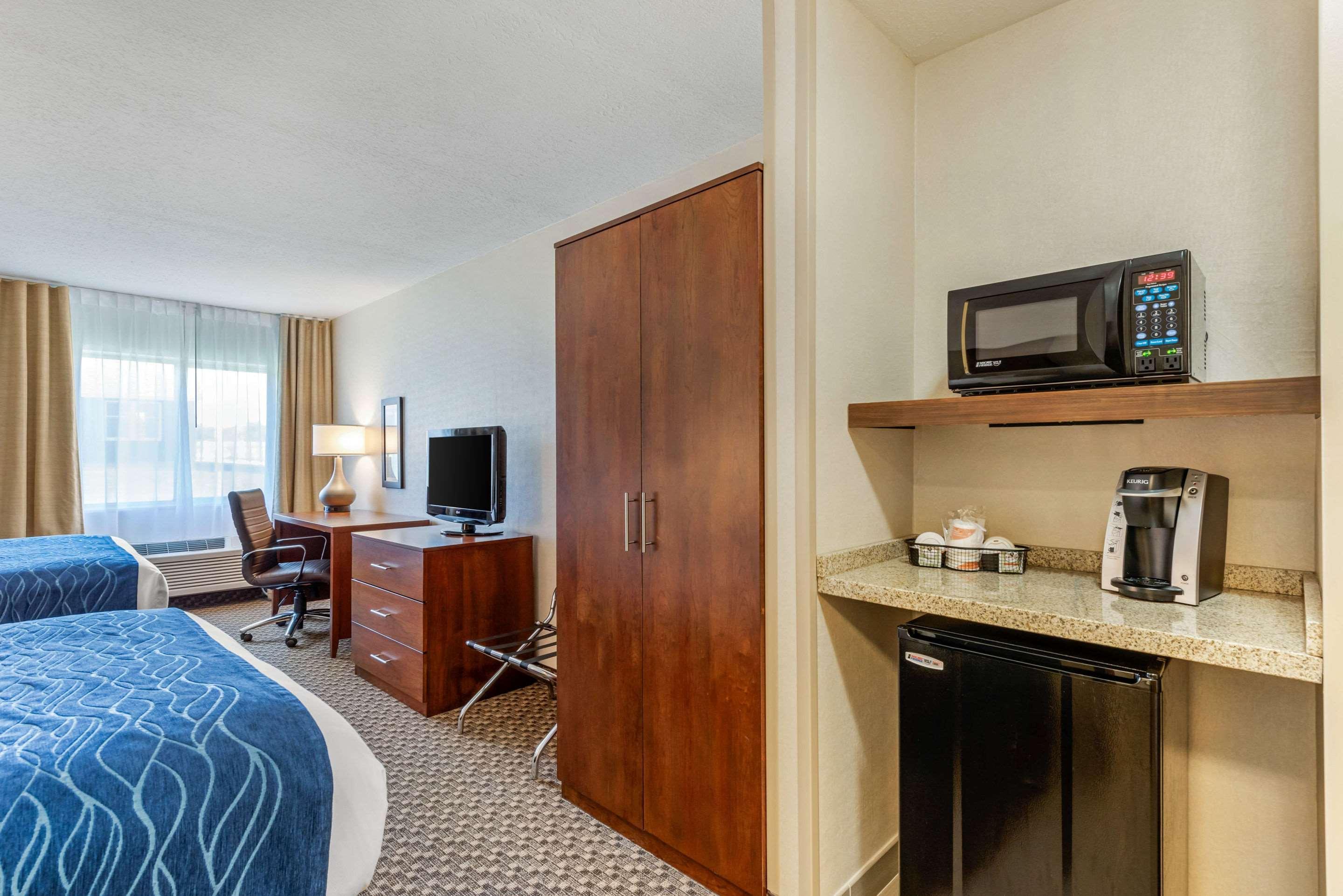 Comfort Inn & Suites Near Route 66 Lincoln Kültér fotó
