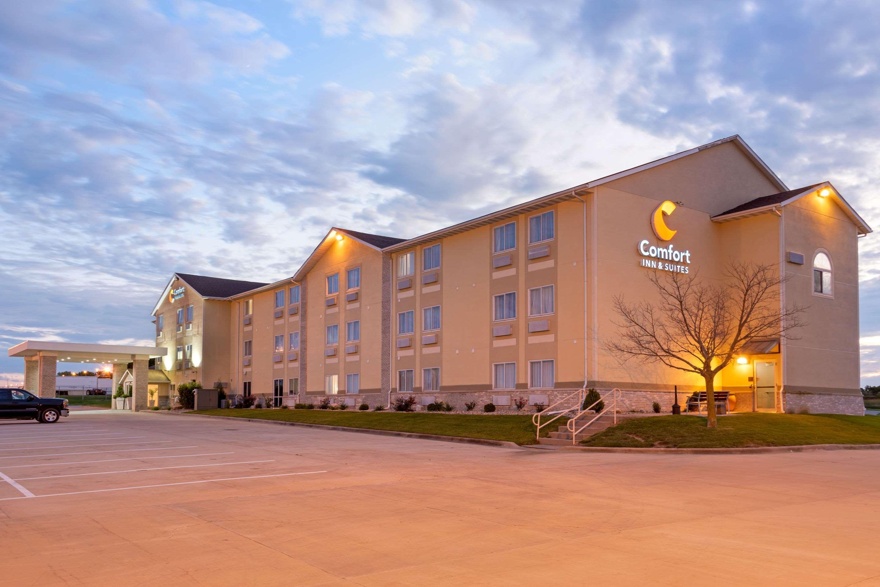 Comfort Inn & Suites Near Route 66 Lincoln Kültér fotó